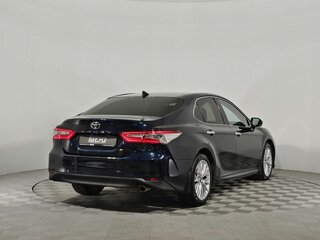 2018 Toyota Camry VIII (XV70), синий, 2515000 рублей, вид 5