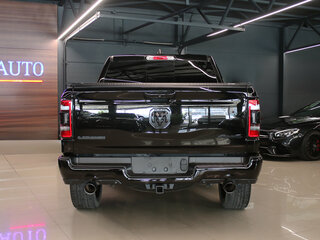 2020 Ram 1500 Crew Cab eTorque V, чёрный, 6190000 рублей, вид 5