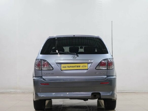 2002 Lexus RX 300 I, серый, 799000 рублей - вид 4