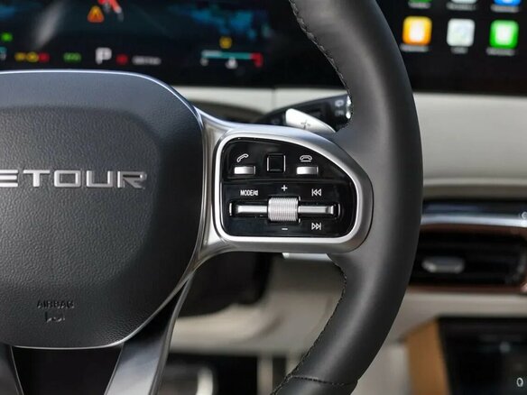 2025 Jetour X70+ I Рестайлинг, белый, 3299900 рублей - вид 10