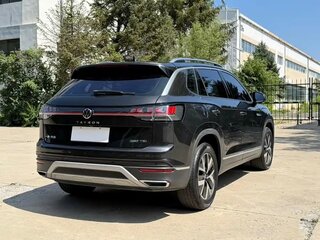 2023 Volkswagen Tayron I Рестайлинг, чёрный, 2329300 рублей, вид 5
