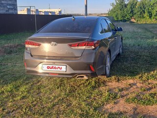 2018 Hyundai Sonata VII (LF) Рестайлинг, серый, 1200000 рублей, вид 4
