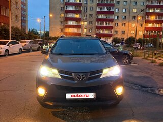 2014 Toyota RAV4 IV (XA40), чёрный, 1600000 рублей, вид 2