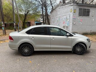 2014 Volkswagen Polo V, серебристый, 729000 рублей, вид 3