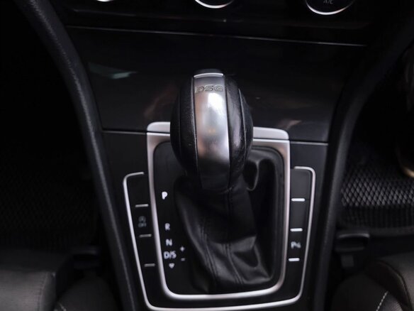 2019 Volkswagen Golf VII Рестайлинг, чёрный, 1779000 рублей - вид 19