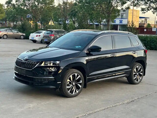 2023 Skoda Karoq DSG7 I, чёрный, 1750000 рублей, вид 1