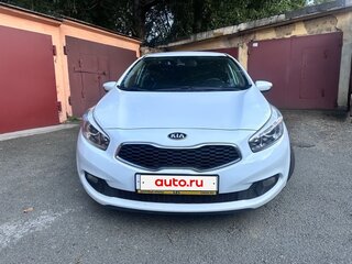 2014 Kia Ceed II, белый, 1050000 рублей, вид 3
