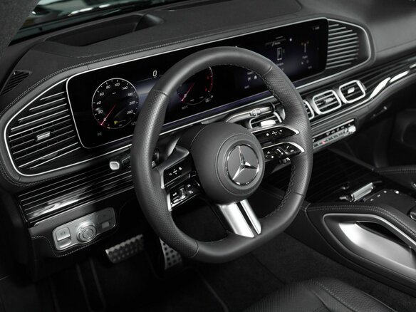 2025 Mercedes-Benz GLS 450 d II (X167) Рестайлинг, чёрный, 18500000 рублей - вид 5