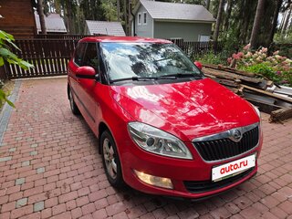 2013 Skoda Fabia II Рестайлинг, красный, 999000 рублей, вид 4