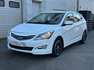 2015 Hyundai Solaris I Рестайлинг, белый, 879000 рублей, вид 1