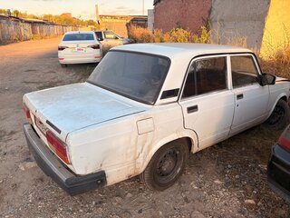 2008 Lada (ВАЗ) 2107, белый, 130000 рублей, вид 3