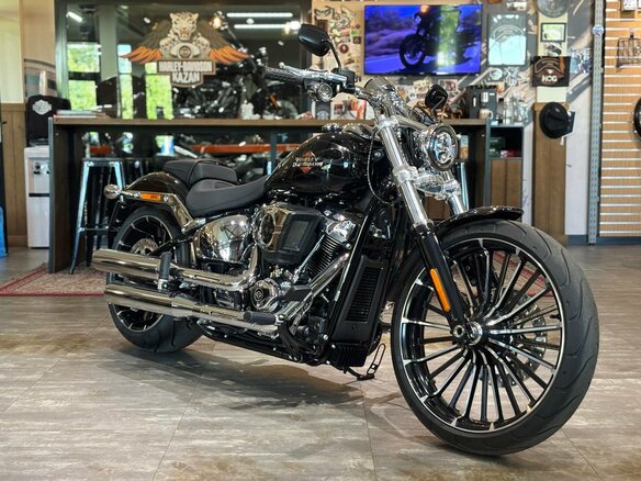 2025 Harley-Davidson Breakout, чёрный, 3750000 рублей - вид 3