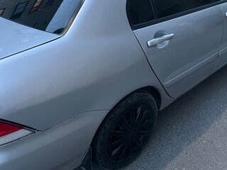 2005 Mitsubishi Lancer IX, серебристый, 240000 рублей, вид 5