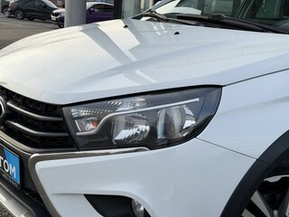 2018 Lada (ВАЗ) Vesta SW Cross I, белый, 955000 рублей, вид 4