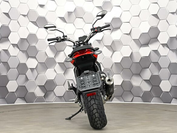 2025 Ducati Scrambler 800, красный, 1177000 рублей - вид 5