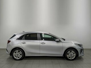2019 Kia Ceed III, серебристый, 1590000 рублей, вид 4