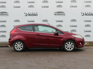 2008 Ford Fiesta Mk6, красный, 300000 рублей, вид 4
