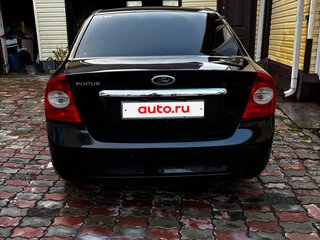 2009 Ford Focus II Рестайлинг, чёрный, 495000 рублей, вид 4