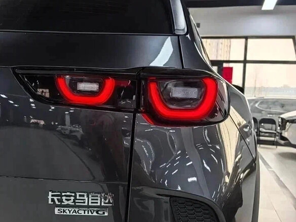 2023 Mazda CX-50, серый - вид 6