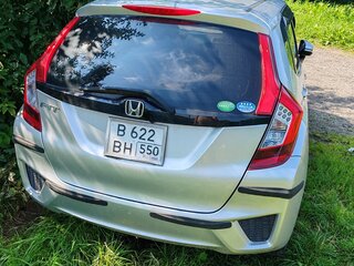 2016 Honda Fit III, серебристый, 880000 рублей, вид 3