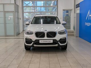 2018 BMW X3 20i xDrive III (G01), белый, 3699000 рублей, вид 2