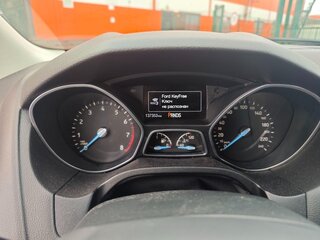 2017 Ford Focus III Рестайлинг, серый, 1050000 рублей, вид 5