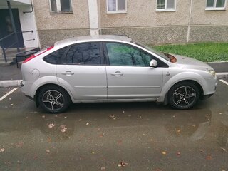 2007 Ford Focus II, серебристый, 430000 рублей, вид 2