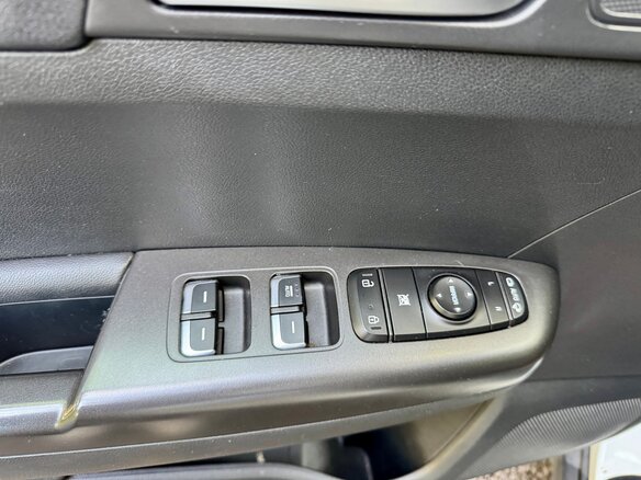 2016 Kia Sportage IV, белый - вид 15