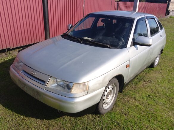 2003 Lada (ВАЗ) 2112, серебристый
