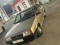 1999 Lada (ВАЗ) 21099, золотистый - вид 1