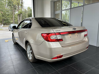 2012 Chevrolet Epica V250 Рестайлинг, бежевый, 500000 рублей, вид 4