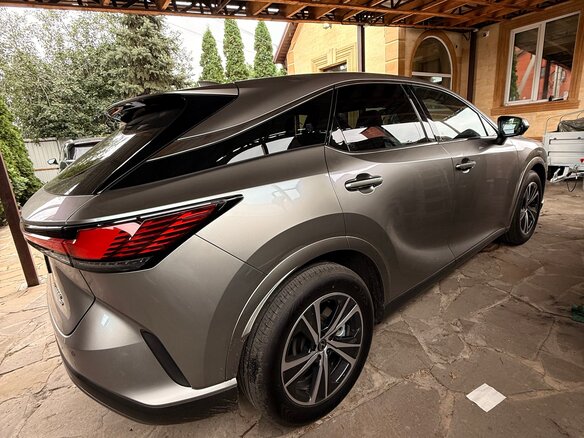 2025 Lexus RX 300 V, серый, 7450000 рублей - вид 2