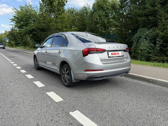2021 Skoda Rapid II, серый - вид 9