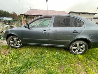 2011 Skoda Octavia II (A5) Рестайлинг, серый, 800000 рублей, вид 5
