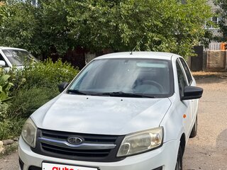 2015 Lada (ВАЗ) Granta I, белый, 360000 рублей, вид 1