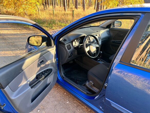 2010 Kia Rio II Рестайлинг, синий, 480000 рублей - вид 9
