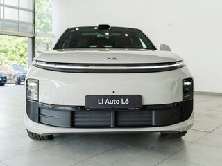 2025 Li Auto (Lixiang) L6 I, серебристый, 6700000 рублей, вид 2