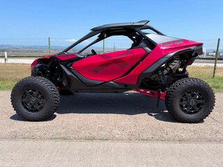 2026 BRP Can-Am Maverick R, красный, 5990000 рублей, вид 3