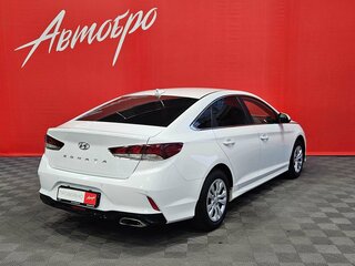 2018 Hyundai Sonata VII (LF) Рестайлинг, белый, 1735000 рублей, вид 5