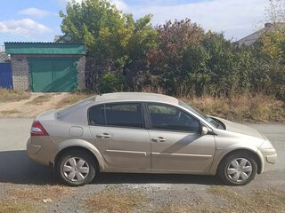 2007 Renault Megane II Рестайлинг, бежевый, 300000 рублей, вид 2