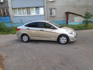 2011 Hyundai Solaris I, бежевый, 490000 рублей, вид 5