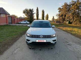 2018 Volkswagen Tiguan II, белый, 2150000 рублей, вид 2