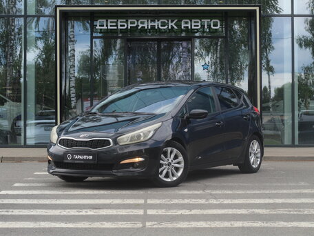 2017 Kia Ceed II Рестайлинг, чёрный, 1380000 рублей, вид 1