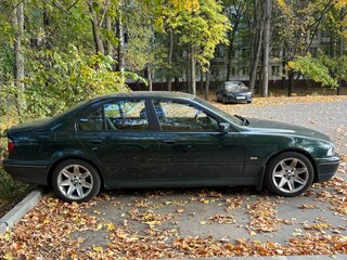 2002 BMW 5 серии 525i IV (E39) Рестайлинг, зелёный, 750000 рублей, вид 5