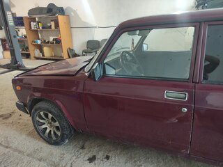 2004 Lada (ВАЗ) 2107, пурпурный, 170000 рублей, вид 3