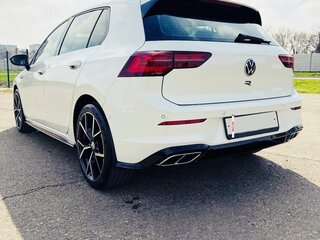 2023 Volkswagen Golf VIII, белый, 1920000 рублей, вид 4