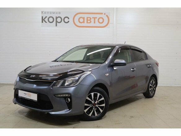 2017 Kia Rio IV, серый