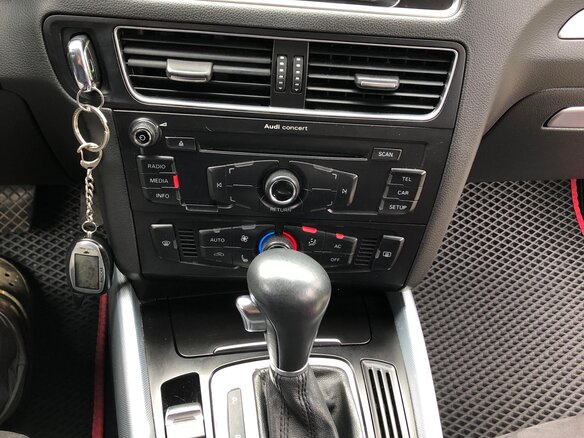 2011 Audi Q5 I (8R), чёрный, 1650000 рублей - вид 11