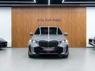 2025 BMW X5 40d IV (G05/G18) Рестайлинг, серый, 18100000 рублей, вид 3