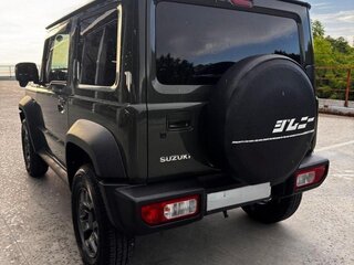 2021 Suzuki Jimny Sierra IV, чёрный, 1900000 рублей, вид 5